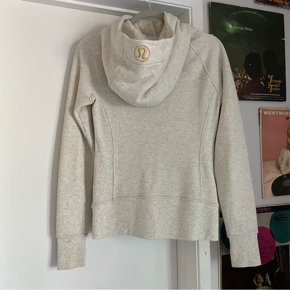 lSOLD ululemon scuba hoodie *full zip - Picture 3 of 5